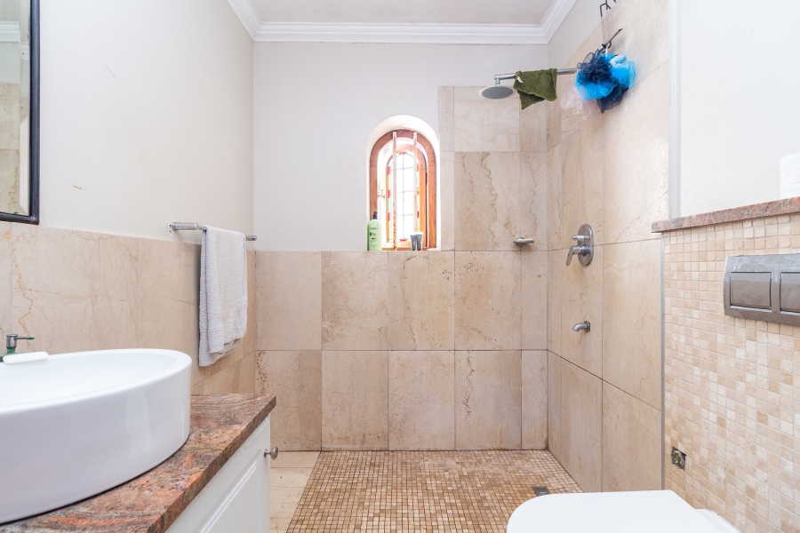 2 Bedroom Property for Sale in Pinelands Western Cape